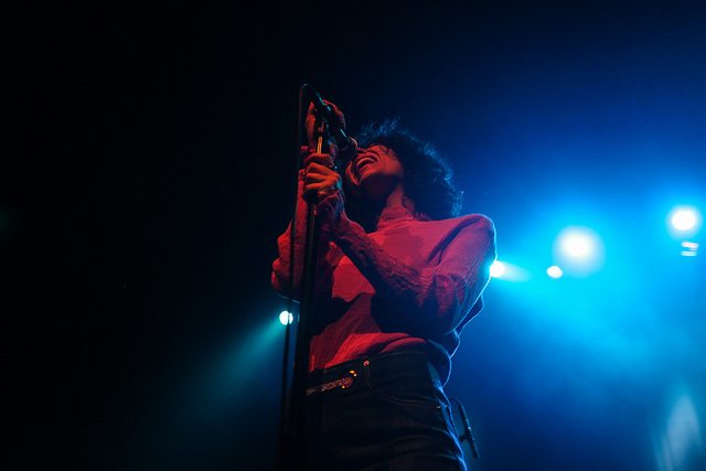Tei Shi Performs at The Warfield in San Francisco